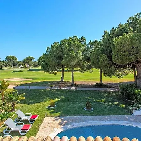 Sleeps 8 With Pool Air Con And Wifi Villa