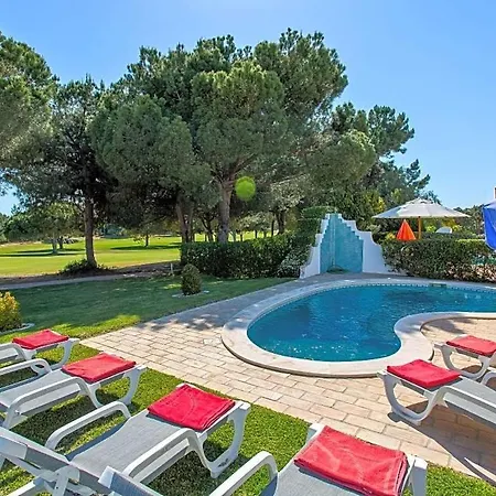 Sleeps 8 With Pool Air Con And Wifi *