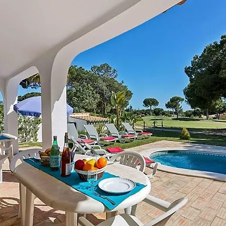Sleeps 8 With Pool Air Con And Wifi Vilamoura