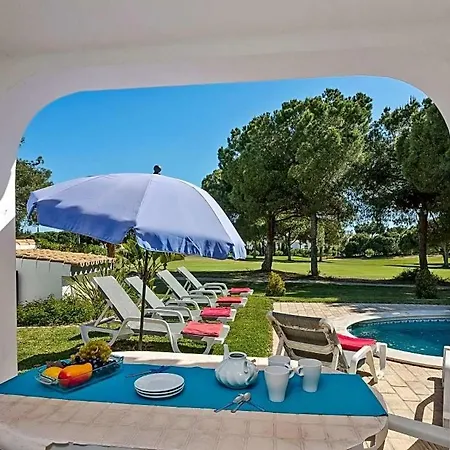 Sleeps 8 With Pool Air Con And Wifi * فيلامورا
